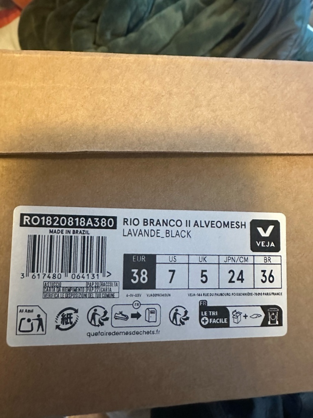 Veja Lavender and Black Rio Branco II Sneakers size 7/38 NIB! - Picture 8 of 8